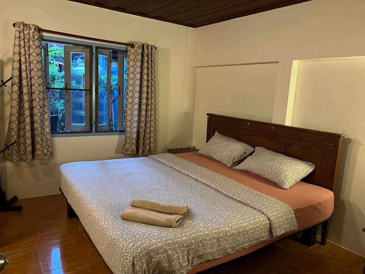 Blue Chang House Bangkok Exterior photo
