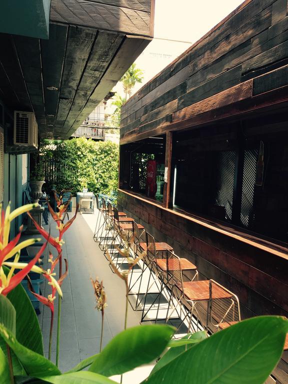 Blue Chang House Bangkok Exterior photo